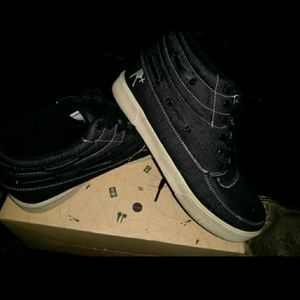 Rocawear Chukka Boots for boys size 4